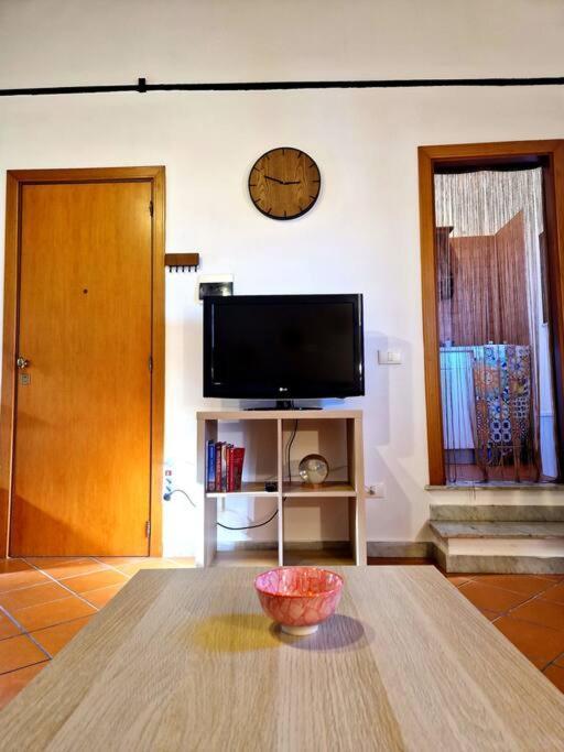 Wood House - Palermo Apartment Bagian luar foto